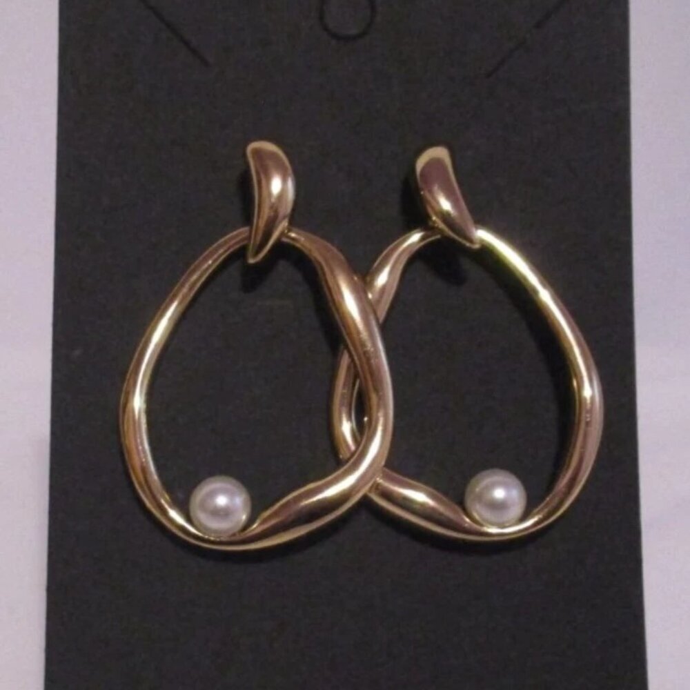 Gold Tone Faux Pearl Dangle Tear Drop Post Back Earrings